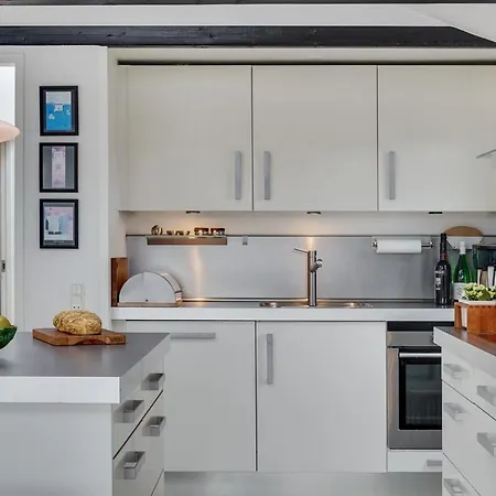 Kuno - 300m From The Sea By Interhome Semesterbostad