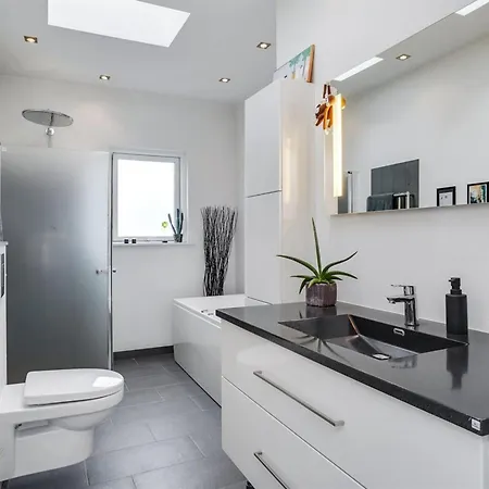 Kuno - 300m From The Sea By Interhome Semesterbostad